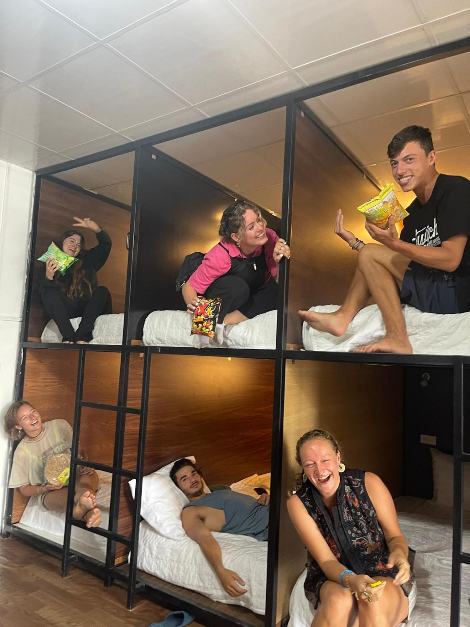 Pea Hostel Шапа Экстерьер фото